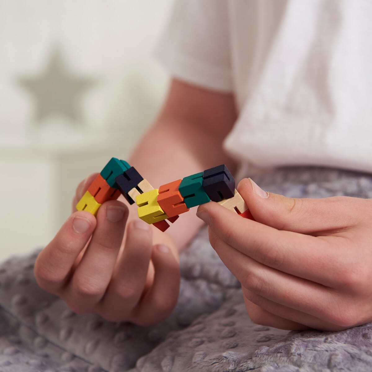 Kids Twist and Lock Wooden Blocks Mini Puzzle Twisty Fidget Fiddle Sensory Toy